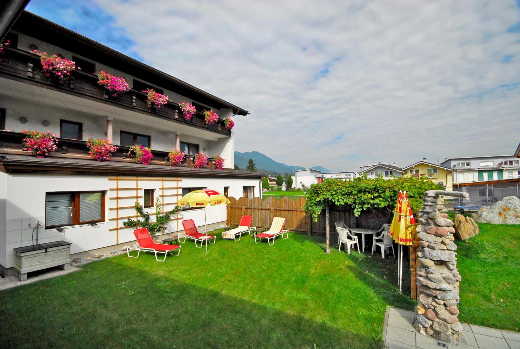 Hotel-Restaurant Sonnhof Radfeld Exteriör bild